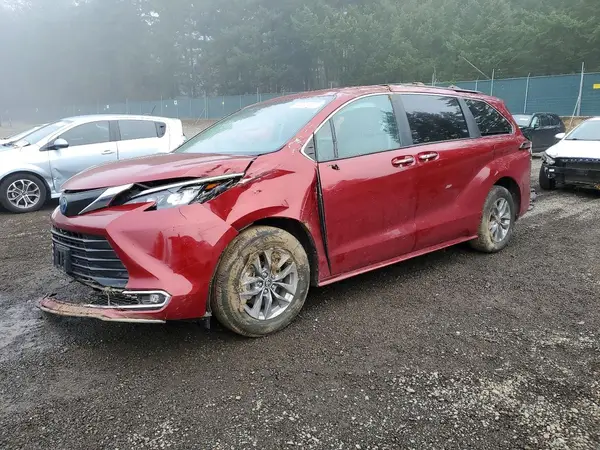 5TDJSKFC0RS153029 2024 TOYOTA SIENNA - Image 1