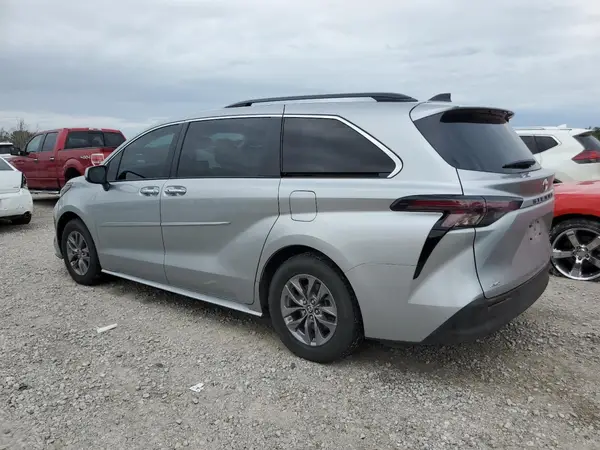 5TDJSKFC1PS106086 2023 TOYOTA SIENNA - Image 2