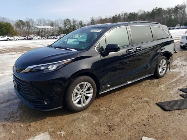 5TDJSKFC1SS218184 2025 TOYOTA SIENNA - Image 1