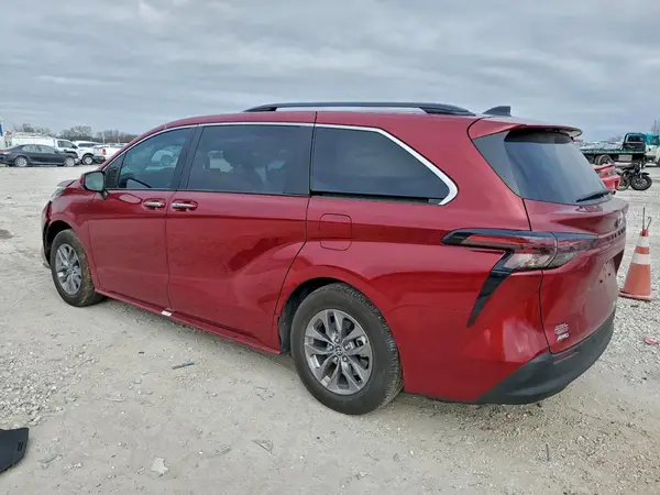 5TDJSKFC2RS112501 2024 TOYOTA SIENNA - Image 2