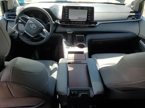5TDJSKFC2RS150634 2024 TOYOTA SIENNA - Image 8