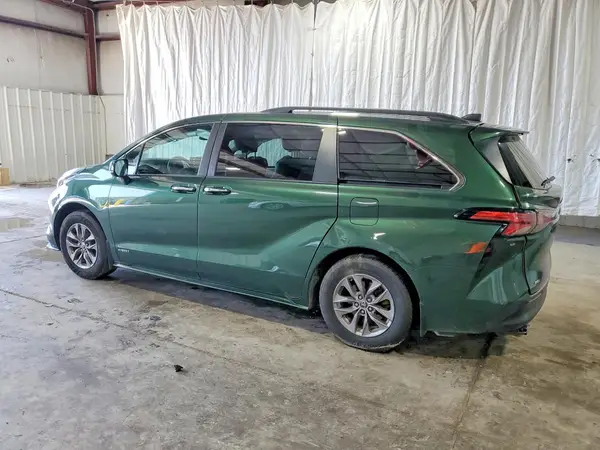 5TDJSKFC3MS035484 2021 TOYOTA SIENNA - Image 2