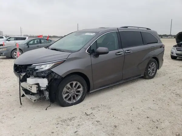 5TDJSKFC3NS072682 2022 TOYOTA SIENNA - Image 1