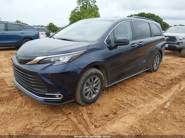 5TDJSKFC3RS119344 2024 TOYOTA SIENNA - Image 2