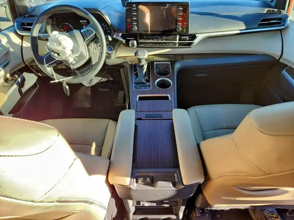 5TDJSKFC4MS014076 2021 TOYOTA SIENNA - Image 8