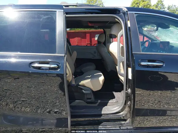 5TDJSKFC4MS024221 2021 TOYOTA SIENNA - Image 8