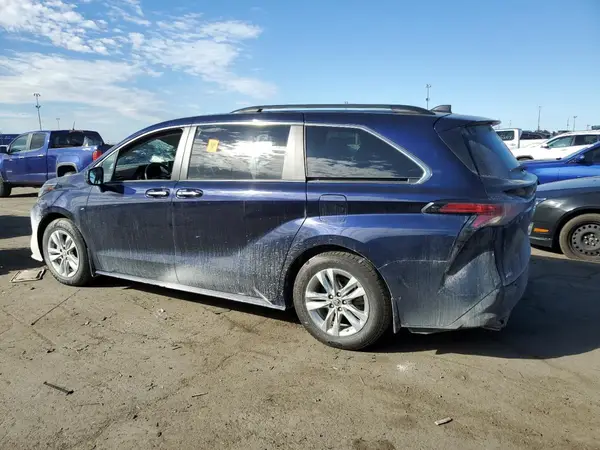 5TDJSKFC4NS057480 2022 TOYOTA SIENNA - Image 2