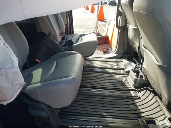 5TDJSKFC4RS132006 2024 TOYOTA SIENNA - Image 8