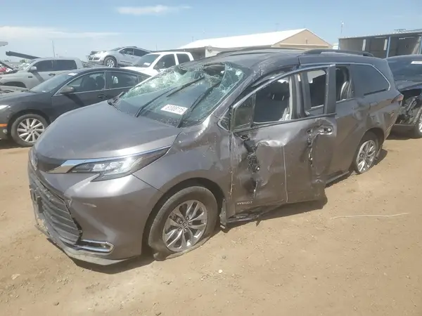 5TDJSKFC5MS024356 2021 TOYOTA SIENNA - Image 1