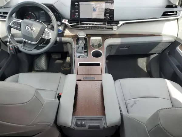 5TDJSKFC5NS062123 2022 TOYOTA SIENNA - Image 8