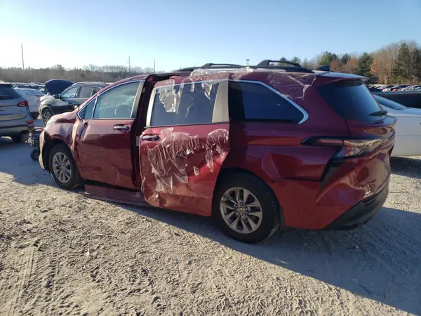 5TDJSKFC5RS112623 2024 TOYOTA SIENNA - Image 2