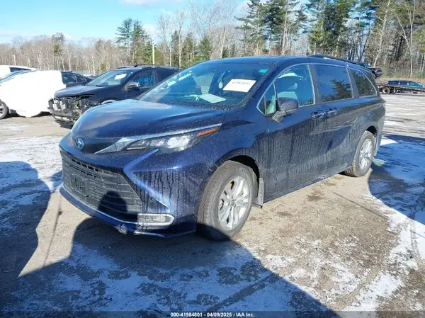 5TDJSKFC5RS115490 2024 TOYOTA SIENNA - Image 2
