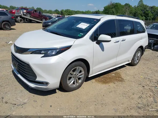 5TDJSKFC5RS152006 2024 TOYOTA SIENNA - Image 2