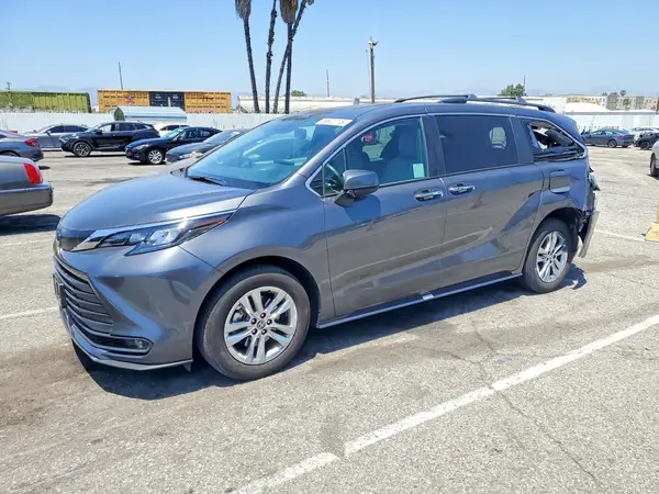 5TDJSKFC5SS208886 2025 TOYOTA SIENNA - Image 1