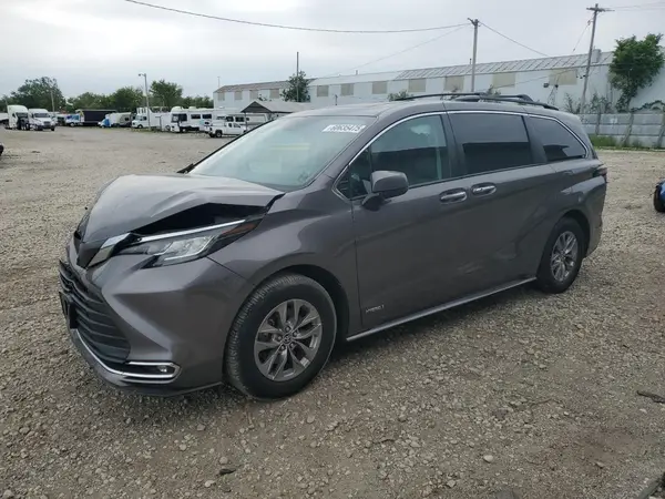 5TDJSKFC7MS011317 2021 TOYOTA SIENNA - Image 1