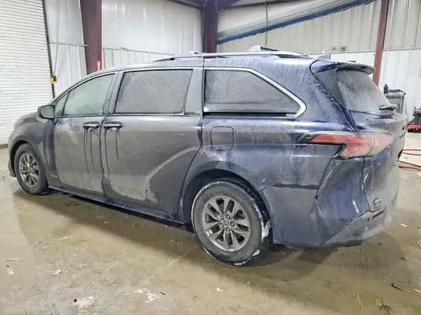 5TDJSKFC8MS008992 2021 TOYOTA SIENNA - Image 2