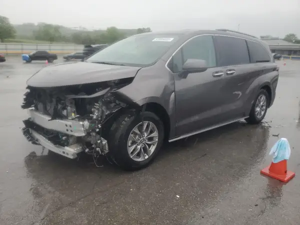 5TDJSKFC8RS126533 2024 TOYOTA SIENNA - Image 1