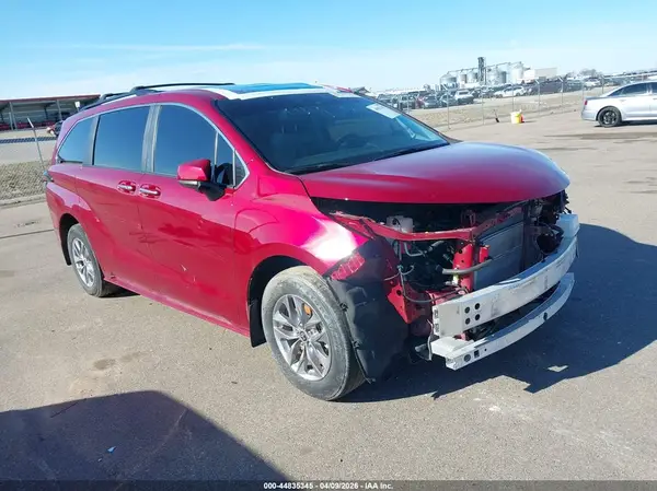 5TDJSKFC8RS145180 2024 TOYOTA SIENNA - Image 1