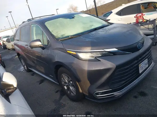 5TDJSKFC9MS012324 2021 TOYOTA SIENNA - Image 1