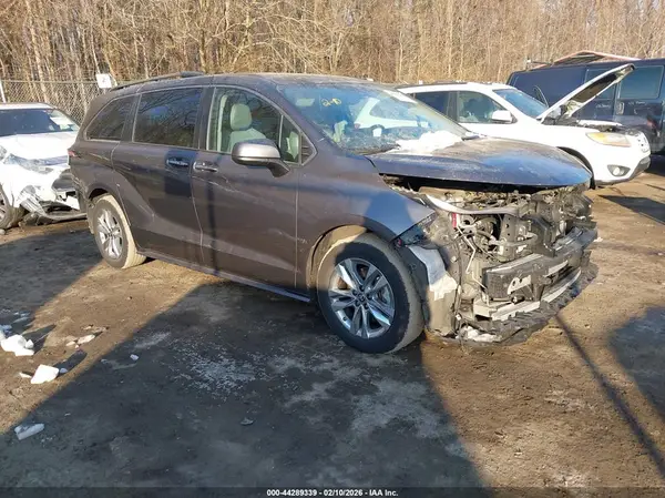 5TDJSKFC9NS058513 2022 TOYOTA SIENNA - Image 1