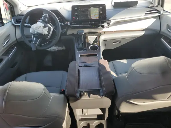 5TDJSKFCXPS089790 2023 TOYOTA SIENNA - Image 8