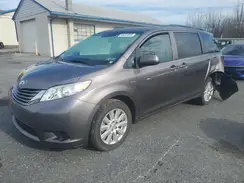 5TDJZ3DC0HS149419 2017 TOYOTA SIENNA