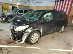 5TDJZ3DC0HS166401 2017 TOYOTA SIENNA