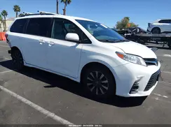 5TDJZ3DC0KS219072 2019 TOYOTA SIENNA