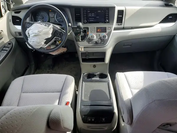 5TDJZ3DC0LS244880 2020 TOYOTA SIENNA - Image 8