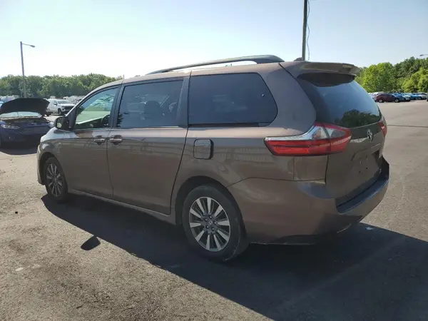 5TDJZ3DC0LS250937 2020 TOYOTA SIENNA - Image 2