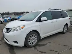 5TDJZ3DC1HS155049 2017 TOYOTA SIENNA