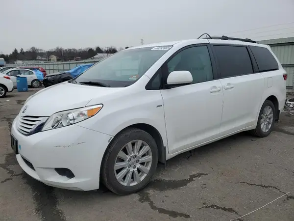 5TDJZ3DC1HS155049 2017 TOYOTA SIENNA - Image 1