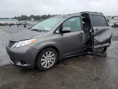 5TDJZ3DC1HS164656 2017 TOYOTA SIENNA