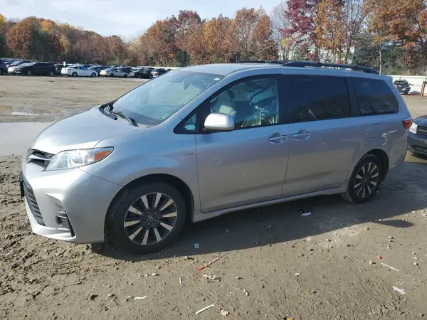 5TDJZ3DC1KS217606 2019 TOYOTA SIENNA - Image 1