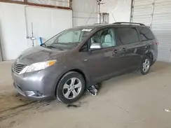 5TDJZ3DC2HS152659 2017 TOYOTA SIENNA