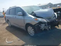 5TDJZ3DC2HS166433 2017 TOYOTA SIENNA