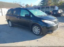 5TDJZ3DC2HS167159 2017 TOYOTA SIENNA