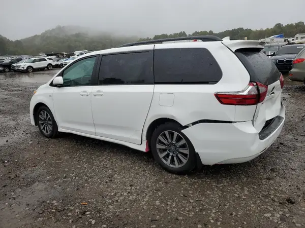 5TDJZ3DC2LS250809 2020 TOYOTA SIENNA - Image 2