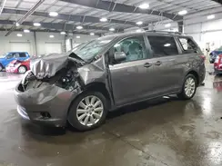 5TDJZ3DC4HS148158 2017 TOYOTA SIENNA