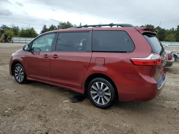 5TDJZ3DC4KS221083 2019 TOYOTA SIENNA - Image 2
