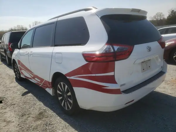 5TDJZ3DC4LS229900 2020 TOYOTA SIENNA - Image 2