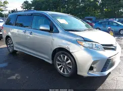5TDJZ3DC5KS217527 2019 TOYOTA SIENNA