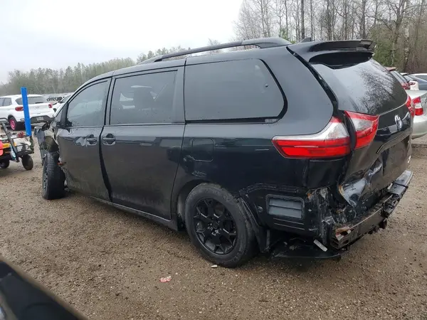 5TDJZ3DC5LS246124 2020 TOYOTA SIENNA - Image 2