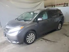5TDJZ3DC6HS153961 2017 TOYOTA SIENNA