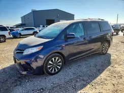 5TDJZ3DC6JS194810 2018 TOYOTA SIENNA