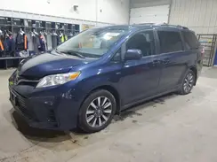 5TDJZ3DC6JS206454 2018 TOYOTA SIENNA