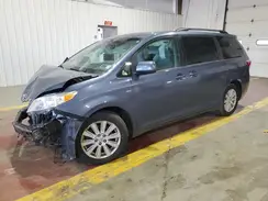 5TDJZ3DC7HS180201 2017 TOYOTA SIENNA