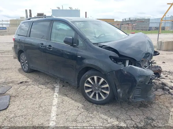 5TDJZ3DC7LS237456 2020 TOYOTA SIENNA - Image 1