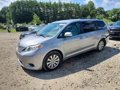 5TDJZ3DC8HS151886 2017 TOYOTA SIENNA