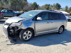 5TDJZ3DC8JS208707 2018 TOYOTA SIENNA
